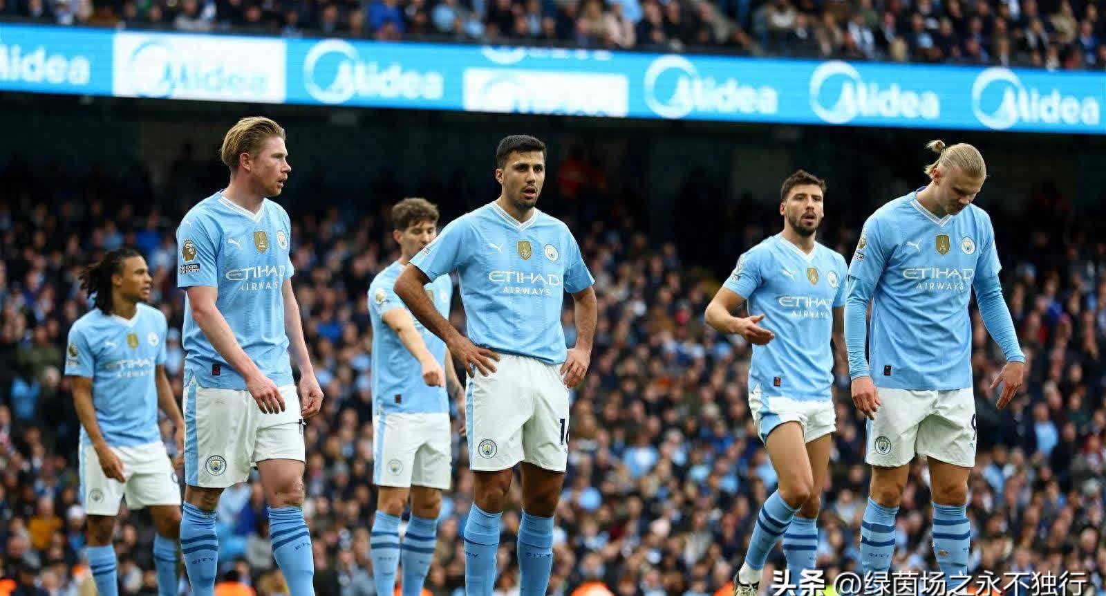 包含曼城中场受伤,英超豪门面临考验的词条 包含曼城中场受伤,英超豪门面临考验的词条