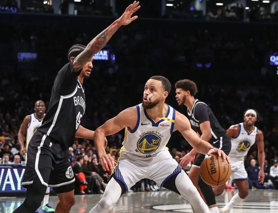 勇士遭遇篮网逼平，形势变得扑朔迷离