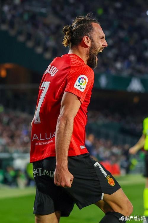 包含摩纳哥客场再战告负，降级压力增大的词条