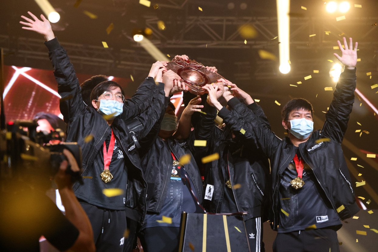 包含挑战巅峰！欧洲国家队在赛场上追逐胜利的词条