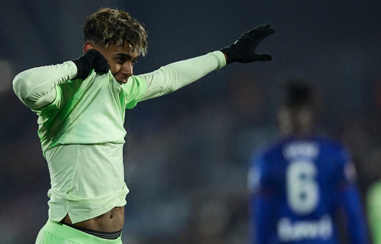 关于赫塔菲踢出精彩比赛，擒下重要三分的信息