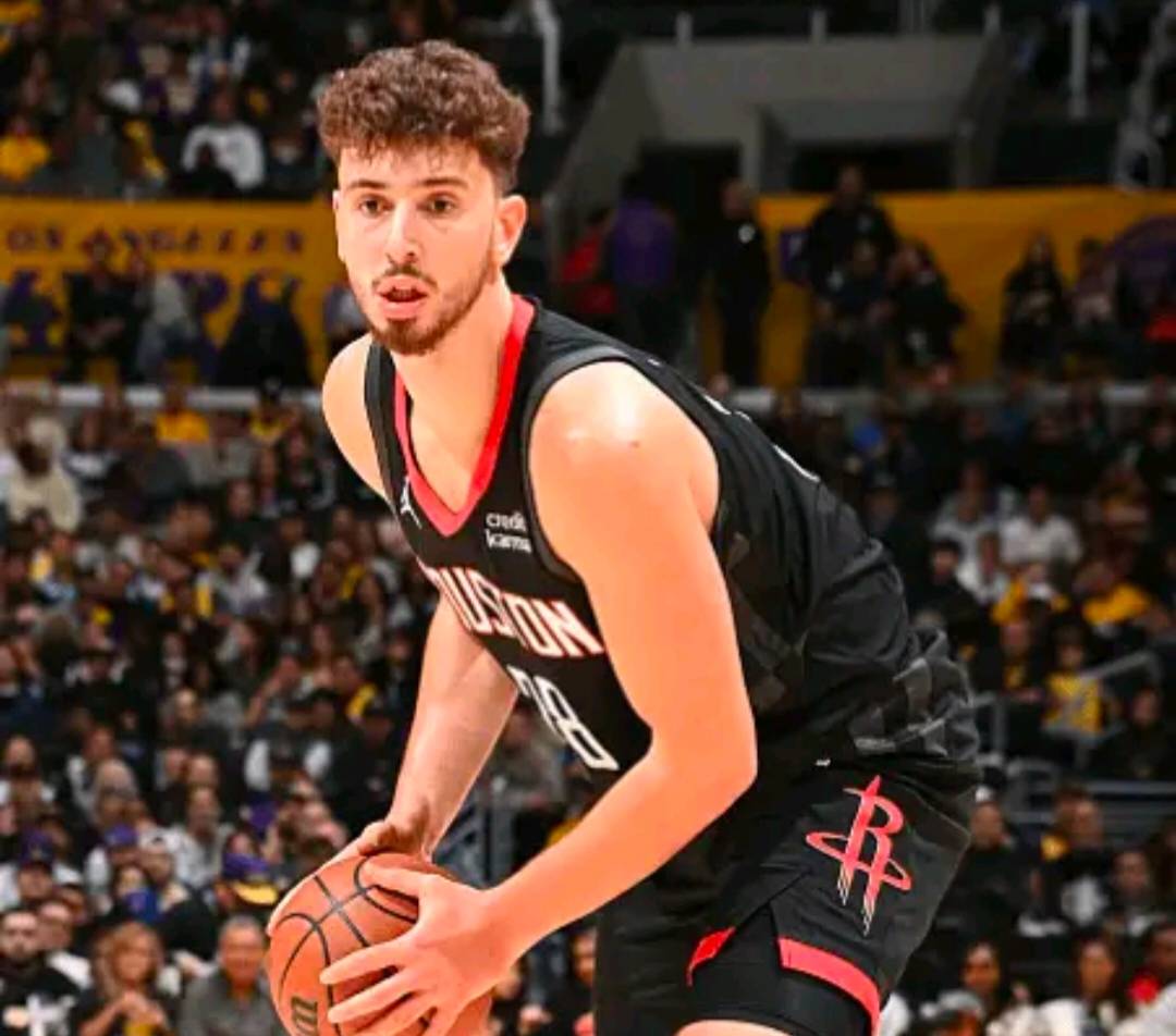 老鹰队暴走大胜，新军崛起心气高昂