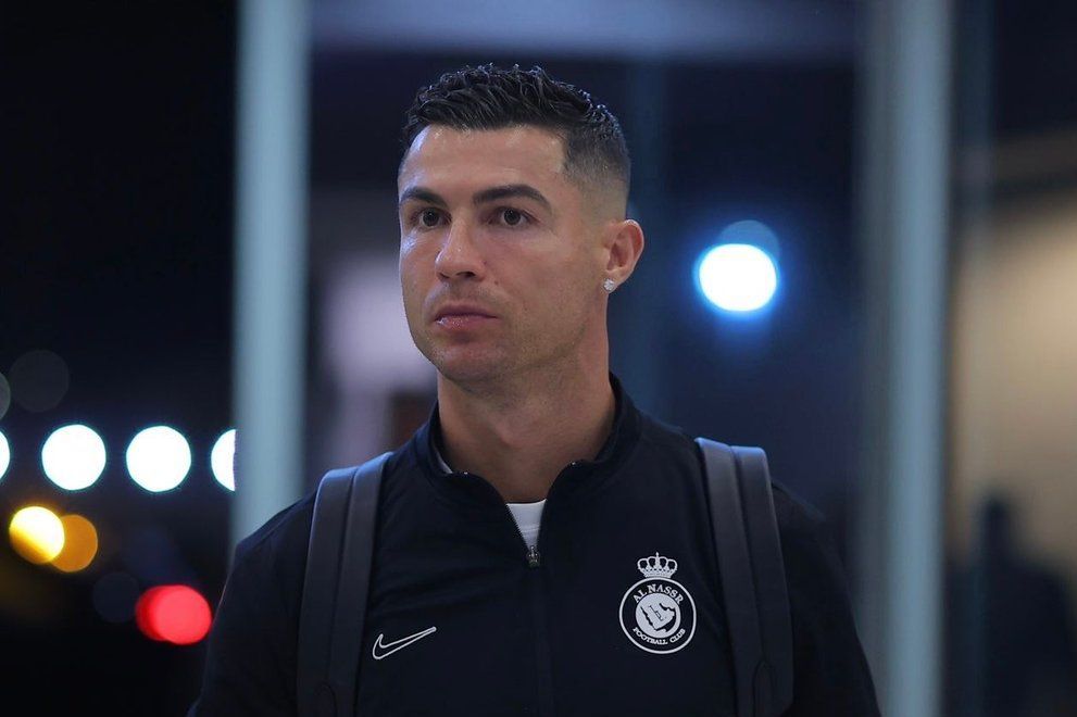 赛季前期热门，谁能最终夺得桂冠？