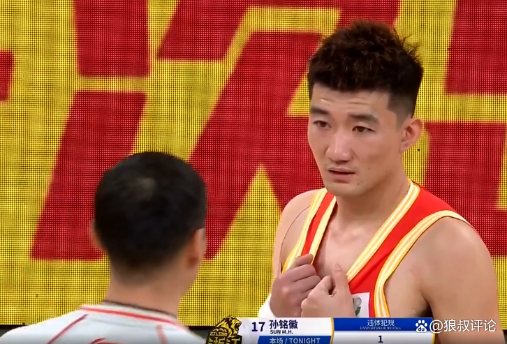 广厦队在主场对抗四川实力争霸