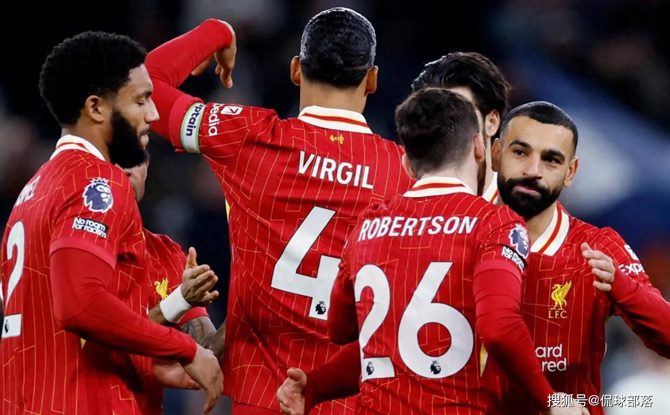 曼城完胜，英超领头羊轻松晋级