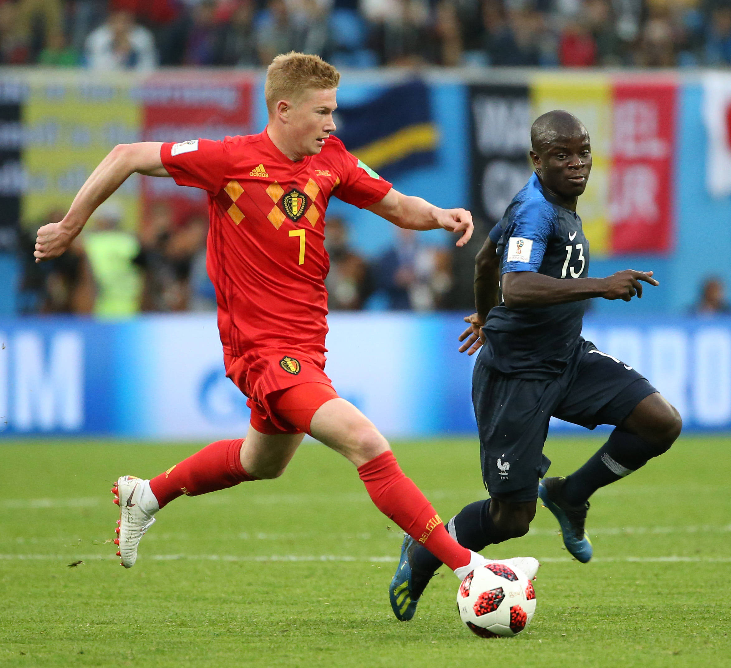 法国与比利时进行友谊赛对决