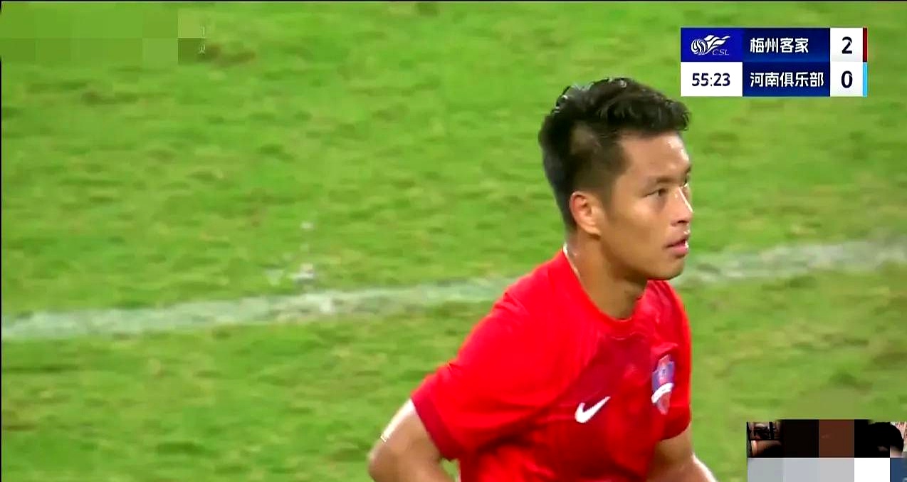 梅开二度助攻，火力全开领先晋级的简单介绍