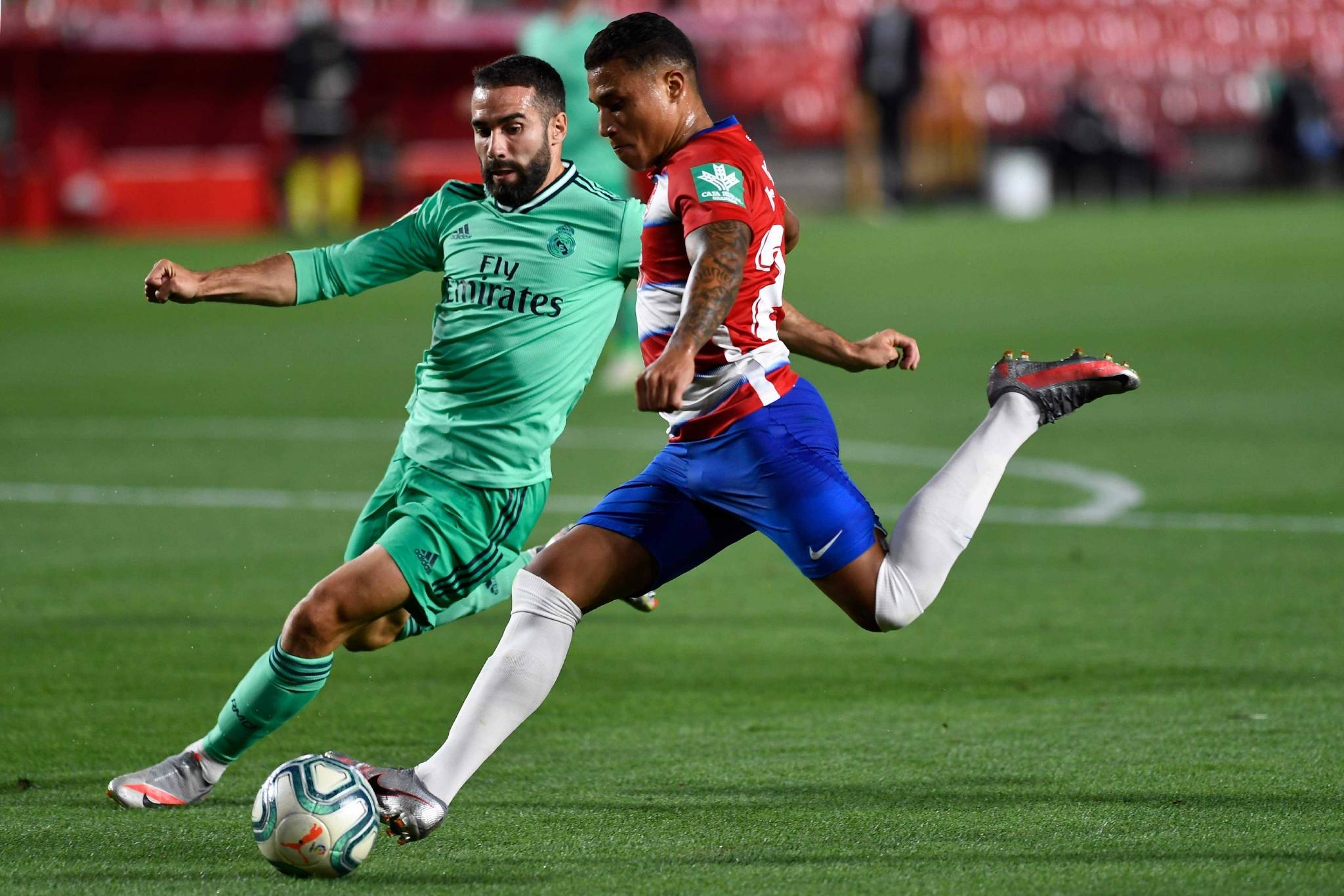 爱游戏-波尔多主场不敌雷恩，积分落后