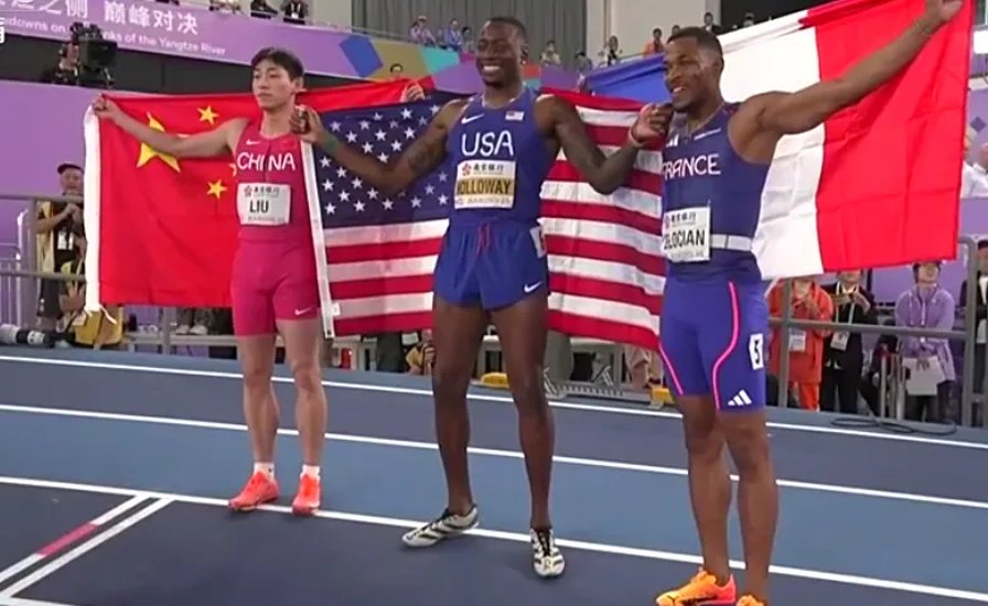 包含美国选手斩获田径比赛金牌,速度惊艳的词条 包含美国选手斩获田径比赛金牌,速度惊艳的词条