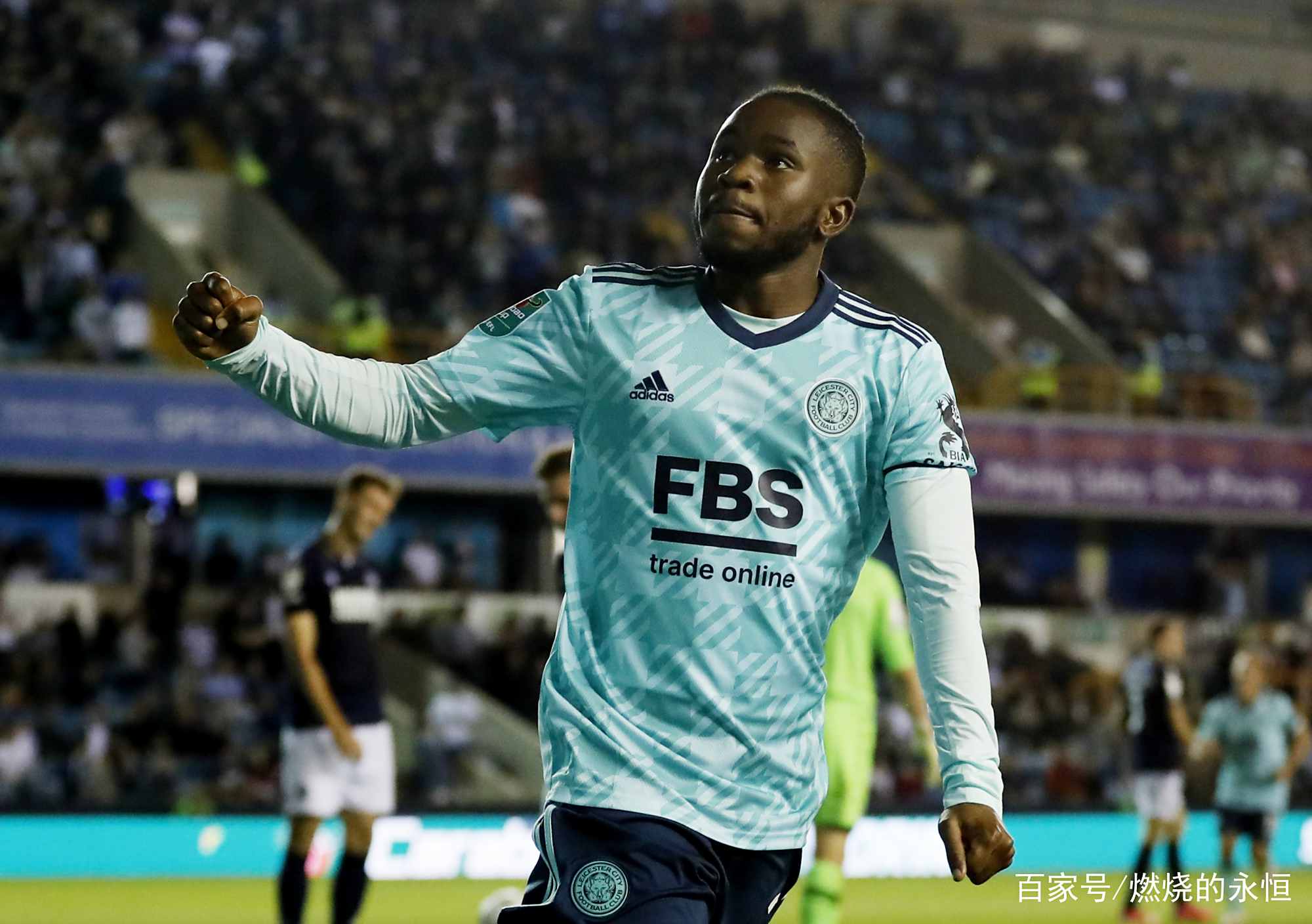 爱游戏app-田径比赛中全力以赴，尼日利亚运动员夺冠