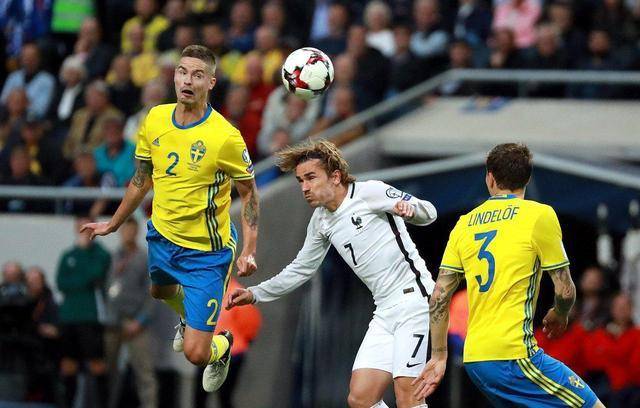 爱游戏体育官网-塞维利亚连输两场，主帅急需调整战术