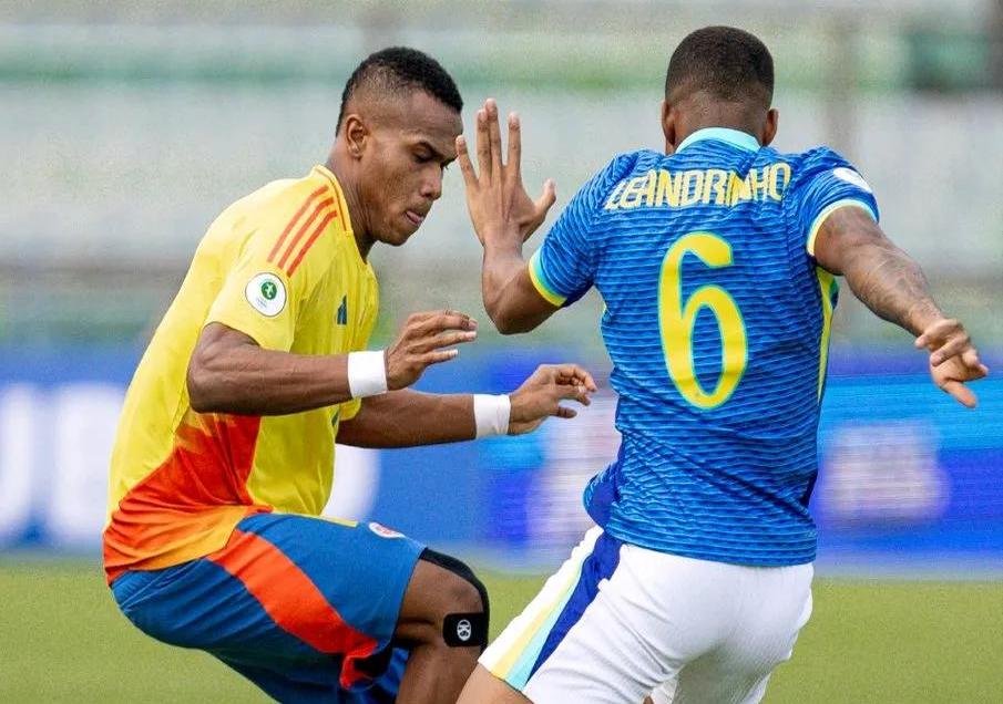 南美球队在国际锦标赛中大放异彩 南美球队在国际锦标赛中大放异彩