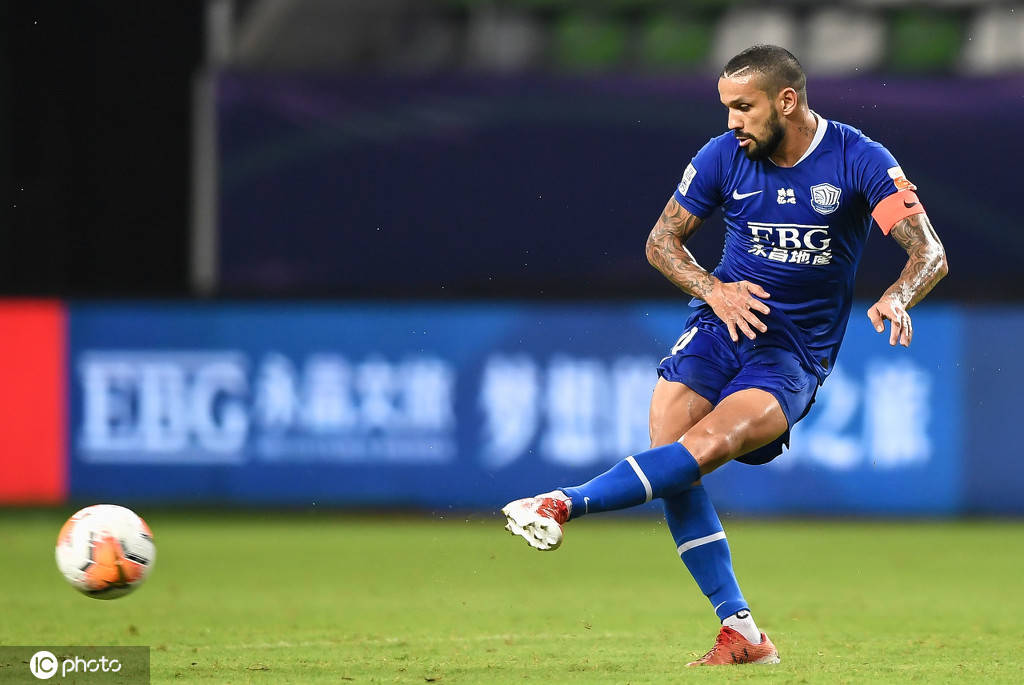 爱游戏亚洲官网-上港客场逆转永昌，继续稳固领跑位置