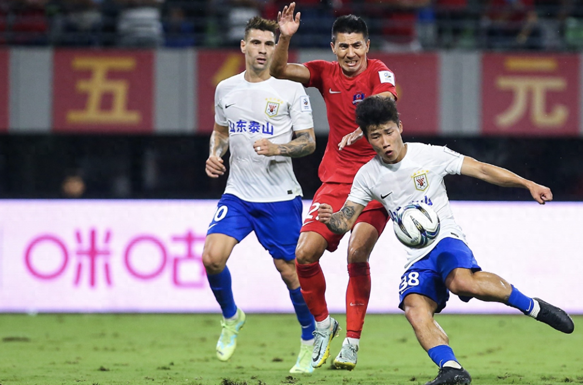 球队主帅信心满满，对球员们的表现给予高度评价