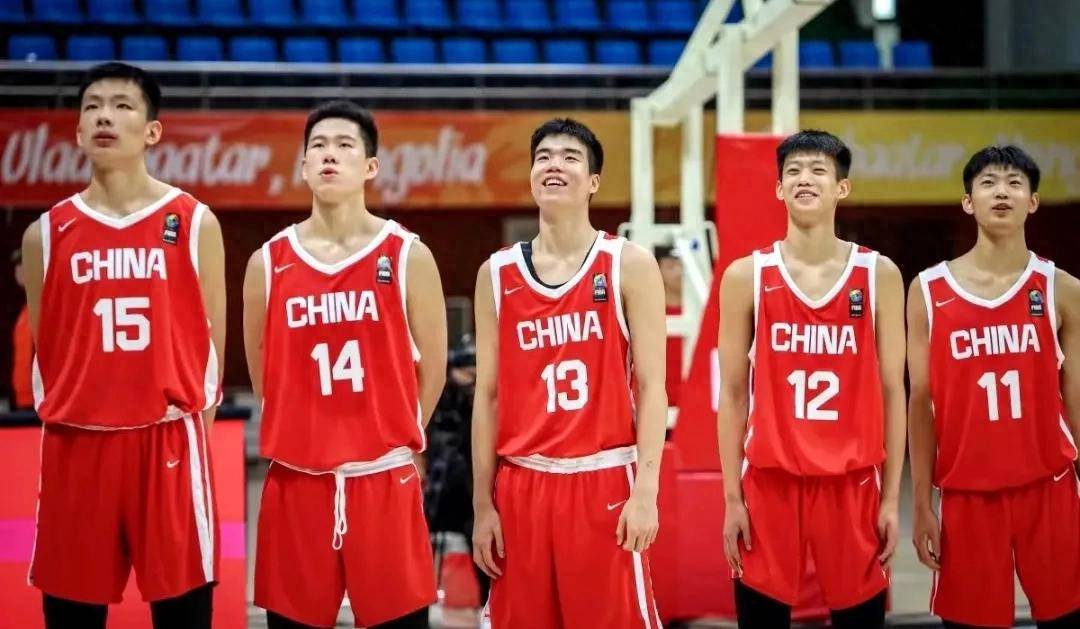 重庆男篮遭遇惊险逆转，遗憾失利