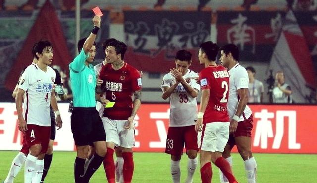 恒大全面出击，大胜晋级淘汰赛无敌的简单介绍