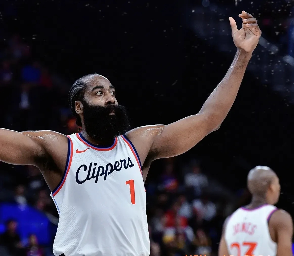 纳米比亚豪取八连胜，晋级16强的简单介绍