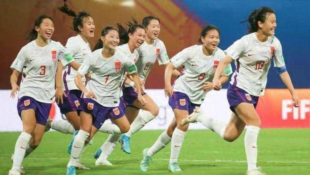 西方女足比赛再添佳绩，球员实力有所提升